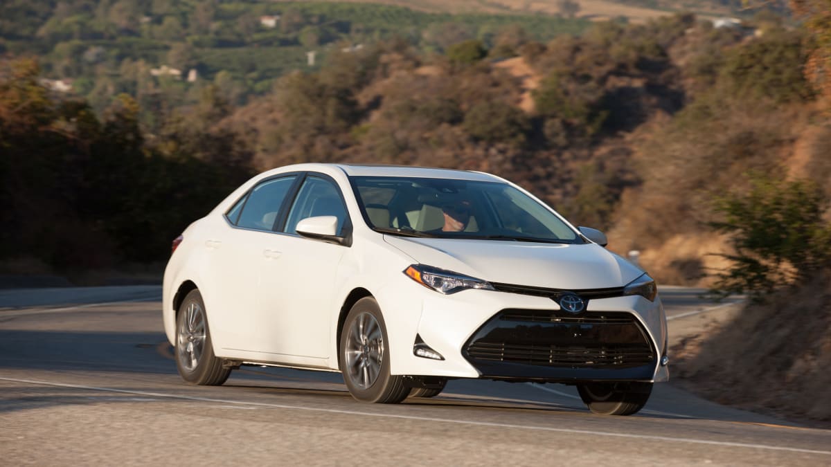 7 Best Used Cars Recommended by Consumer Reports 2025 2018 Toyota Corolla