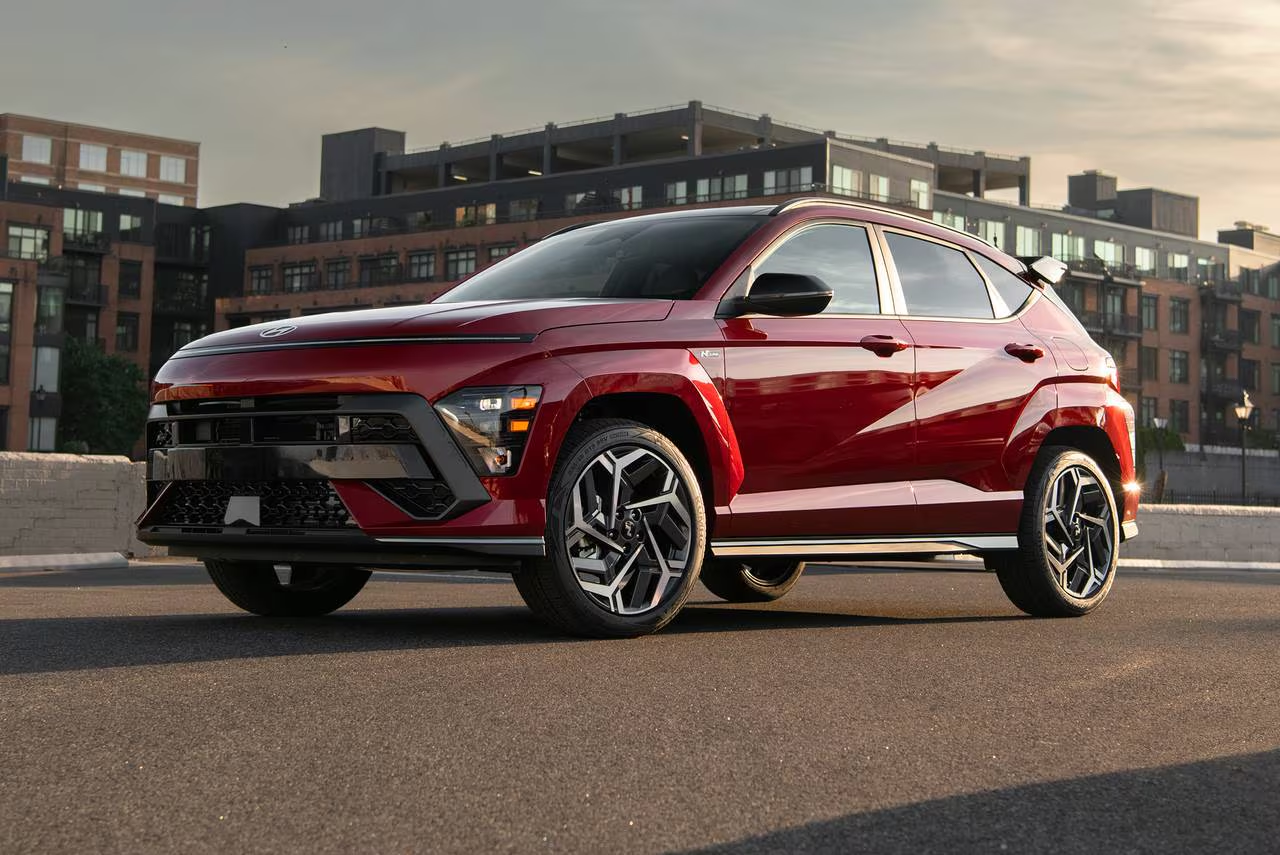 Hyundai Kona Review: A Smart, Tech-Savvy Subcompact SUV for 2025 Hyundai Kona Review