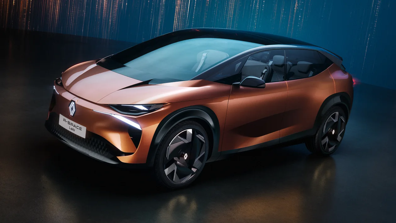 New Renault Espace's return to MPV roots trailed by R-Space Lab concept New Renault Espace’s return to MPV roots trailed by R-Space Lab concept