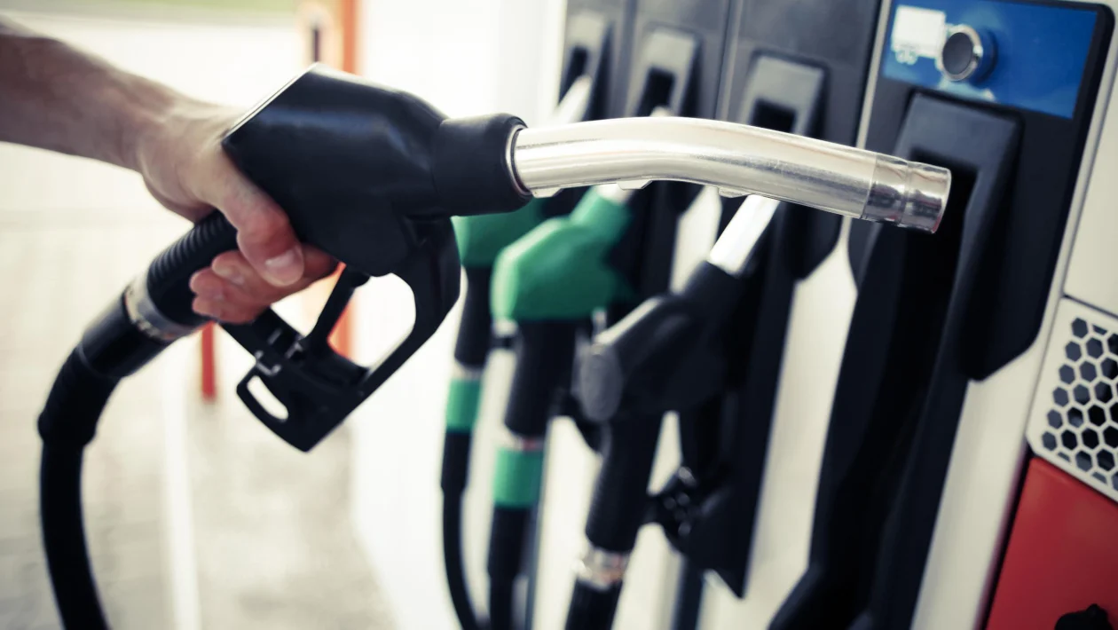 “Unprecedented” petrol and diesel price rise sets new record as Iran war bites