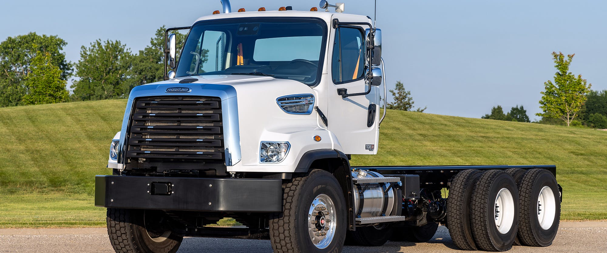 Freightliner 108SD