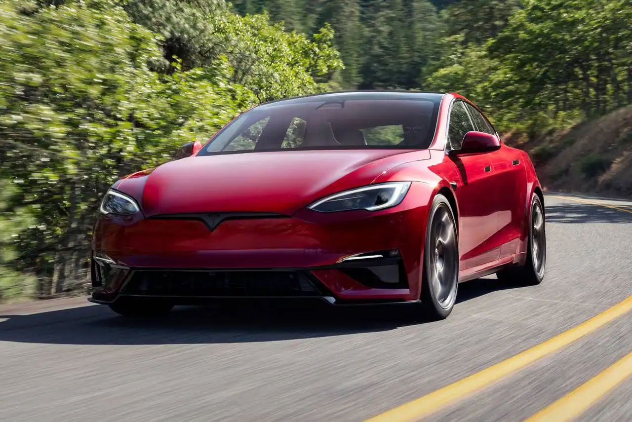 Tesla Model S Plaid