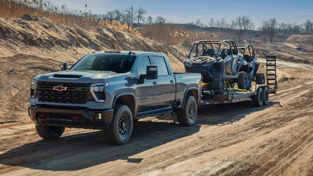 2027 Chevy Silverado HD Trucks Reportedly Get New V8s