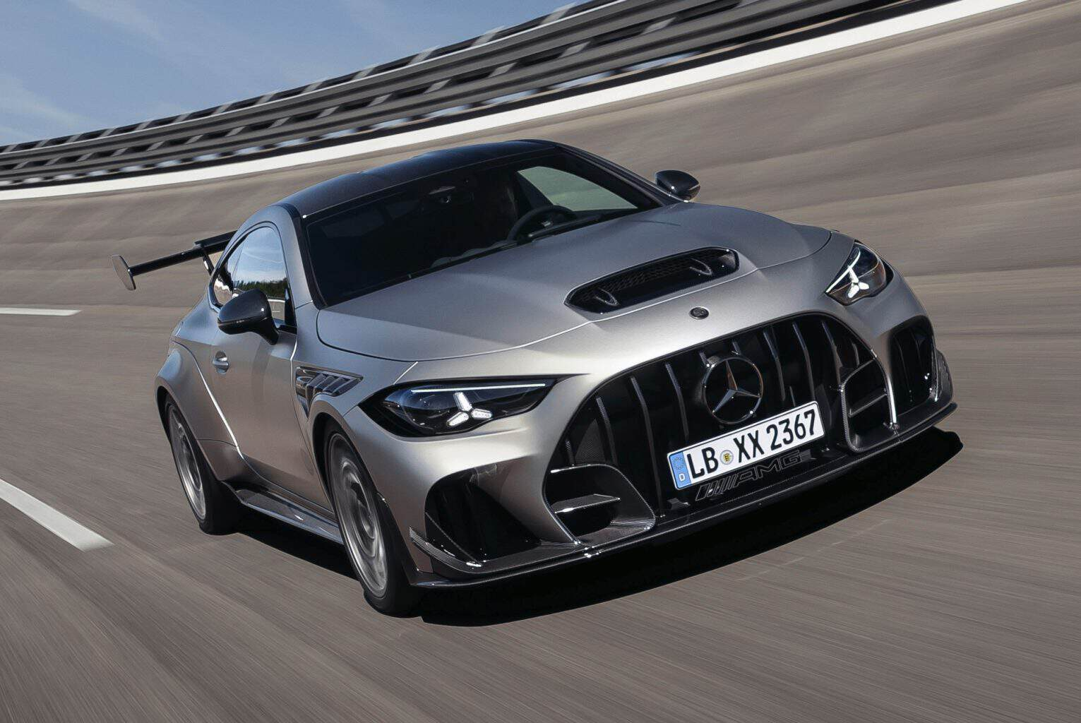 BMW M Should Build a New V8 Coupe Before It’s Too Late