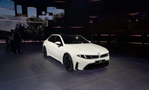 BMW Skips Paris but Brings New i3 to Athens Auto Show