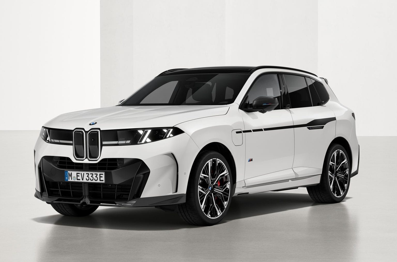 BMW X5 Gets New M Performance Parts at Launch