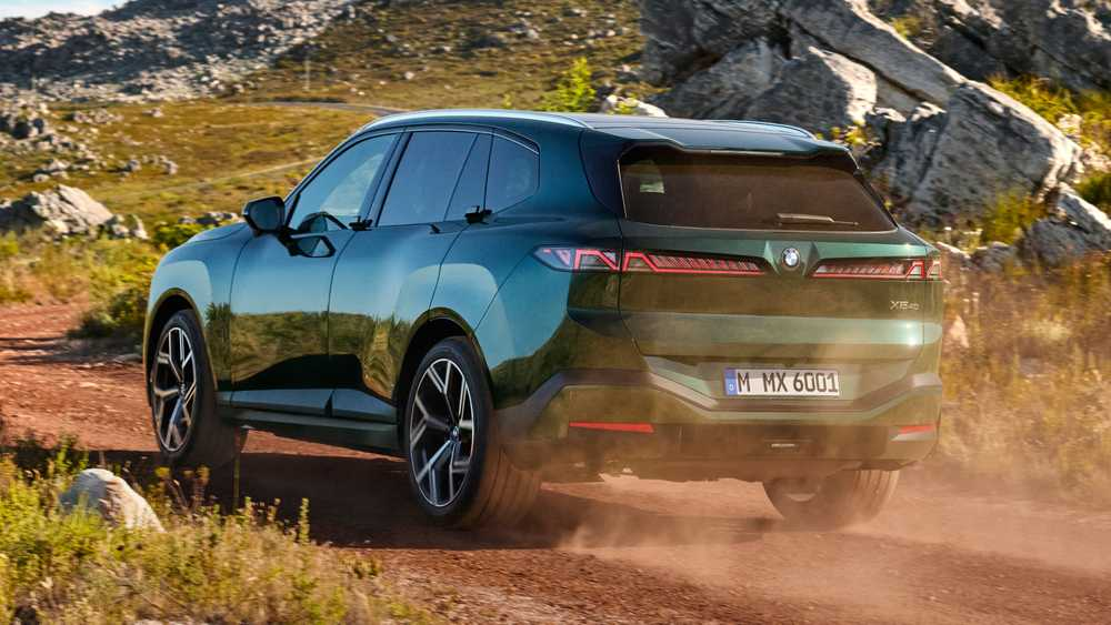 Genesis Could Bring Back BMW X5’s Split Tailgate
