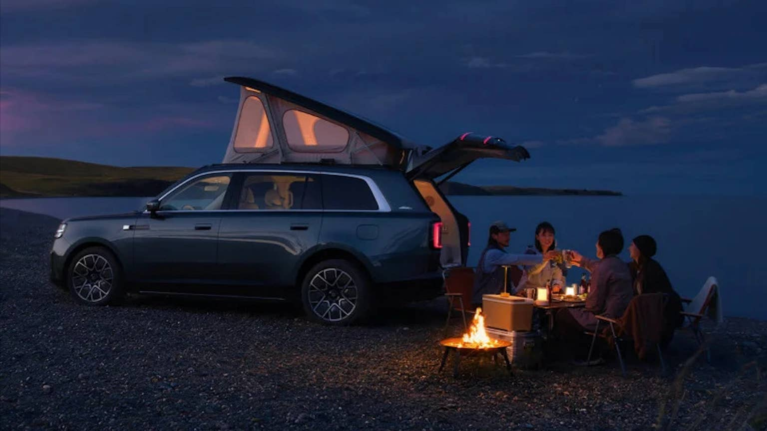 Xiaomi Skynomad N90 Explorer Brings a Built-In Roof Tent