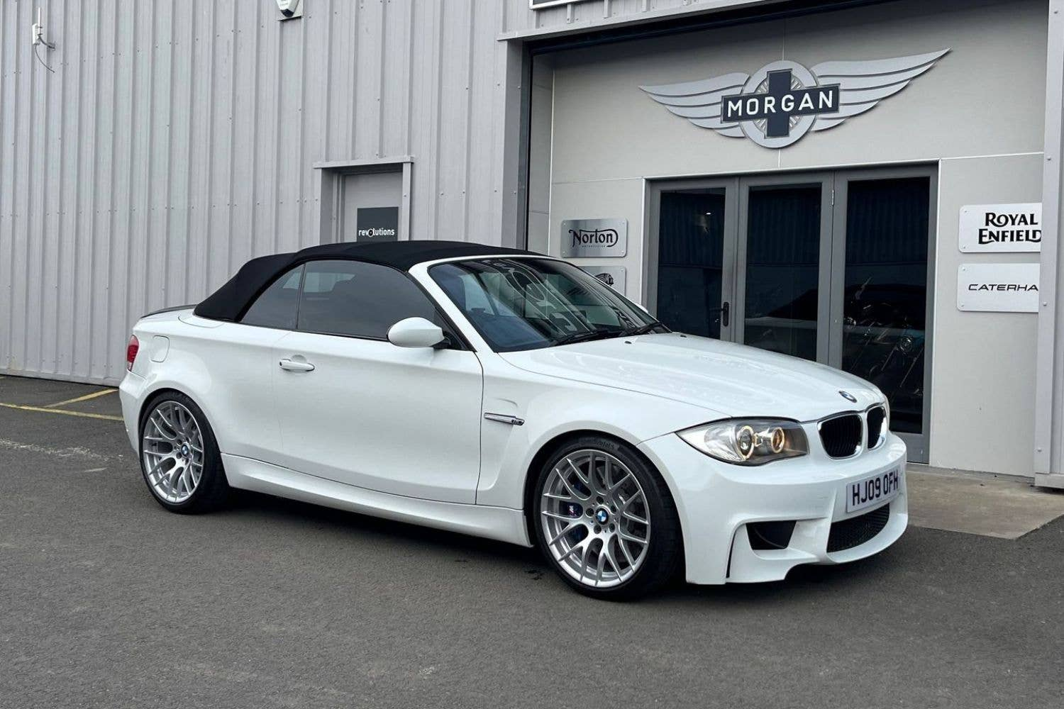 BMW 1 Series Convertible Gets an M3 V8 in Wild Custom Build