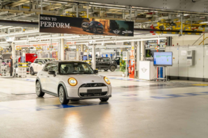 BMW AFW Technology Surpasses 1 Million Driverless Car Movements