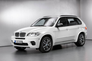 BMW’s Triple-Turbo Diesel Was a Rare 381-HP Powerhouse