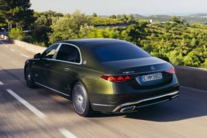 Mercedes-Benz Q3 2026 Sales Rise 4% as BMW Pulls Ahead
