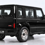 Suzuki Jimny 90s American SUV Concept Debuts in Japan